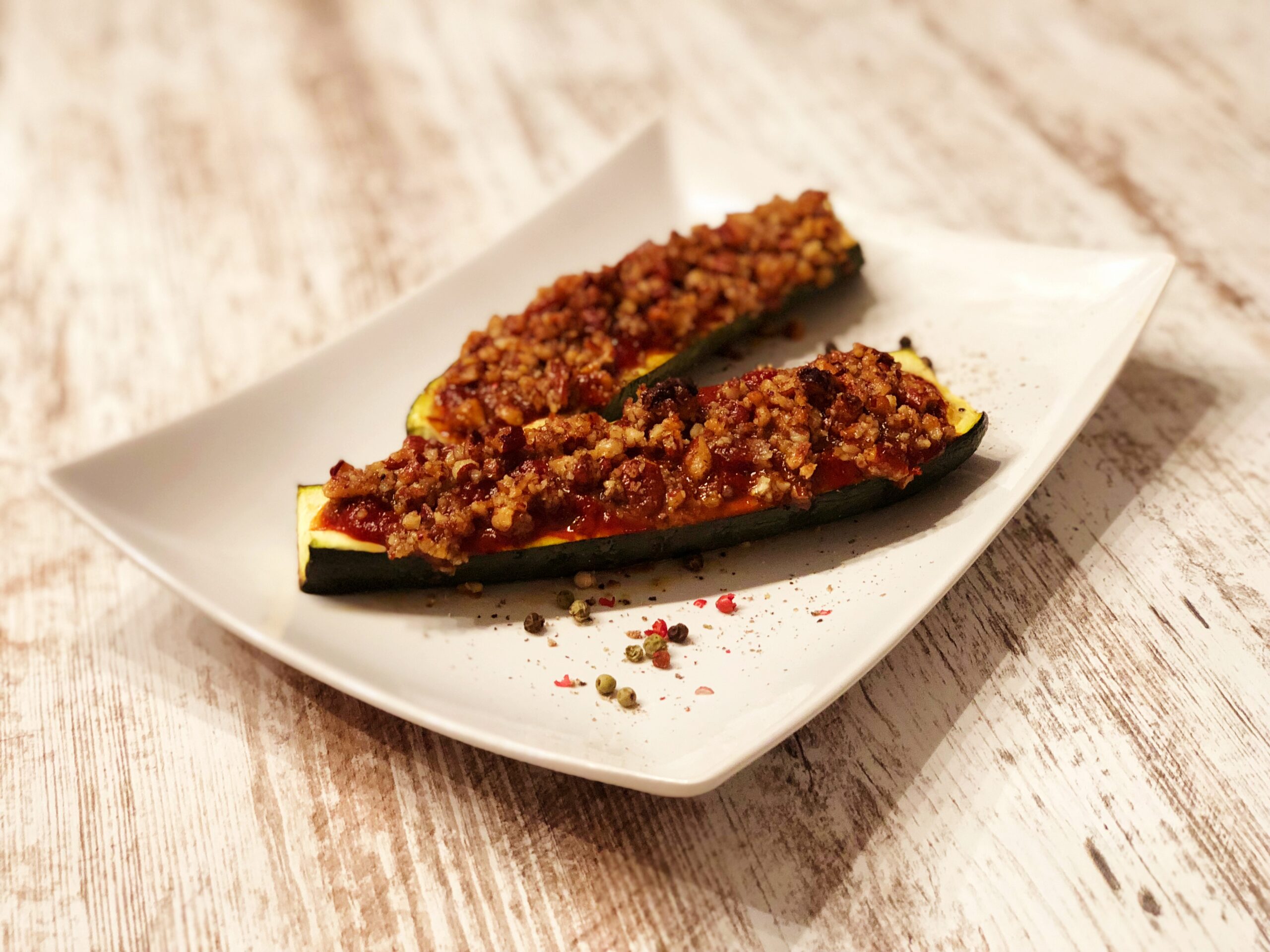 Gefüllte Zucchini